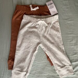 NWT Carter’s 2-Pack 3-6mo pants